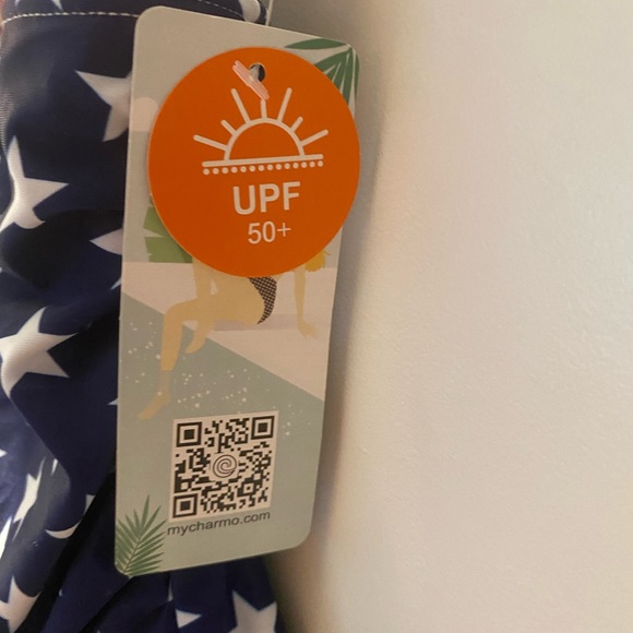 New With Tag One Piece Swimsuit Size S - Picture 4 of 9